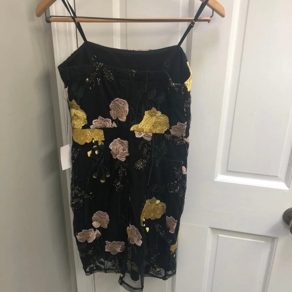 Lulus black mini floral embroidered dress